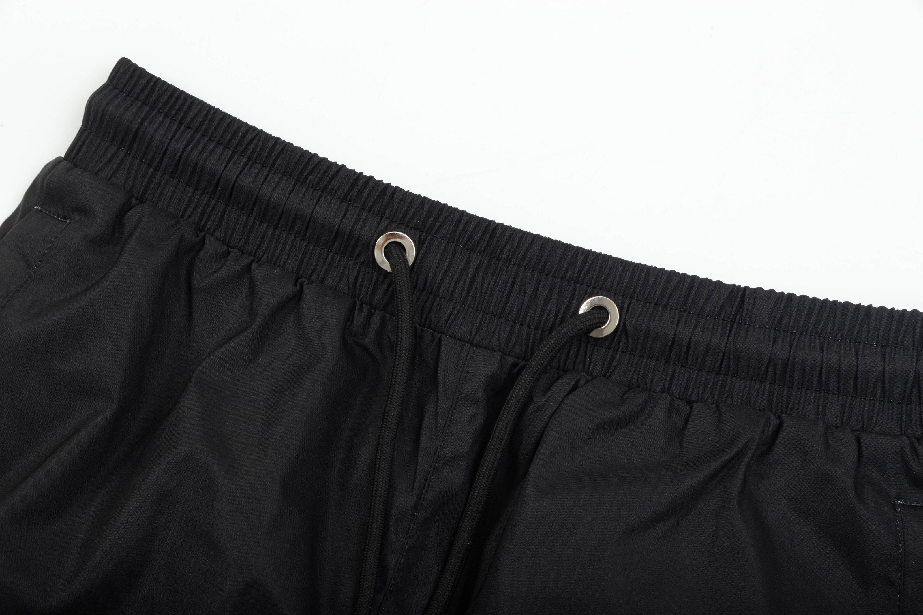 【FENDI  公式旗艦店】フェンディ  ショートパンツご好評に付き再入荷！250226-BRAND OFF