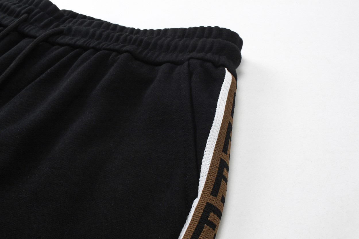 【FENDI  公式旗艦店】フェンディ  ショートパンツご好評に付き再入荷！250226-BRAND OFF