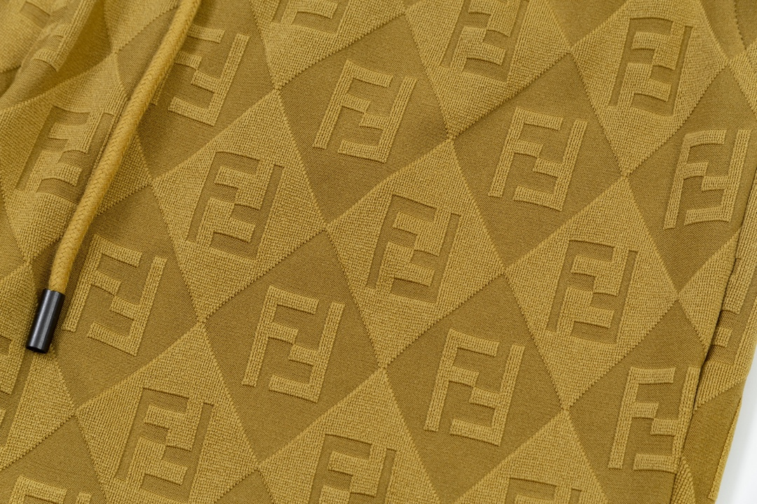 【FENDI  公式旗艦店】フェンディ  ショートパンツご好評に付き再入荷！250226-BRAND OFF