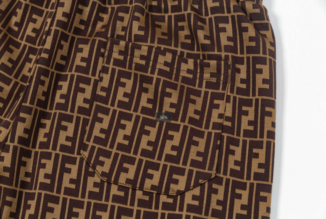 【FENDI   公式旗艦店】フェンディ  ショートパンツご好評に付き再入荷！250226-BRAND OFF