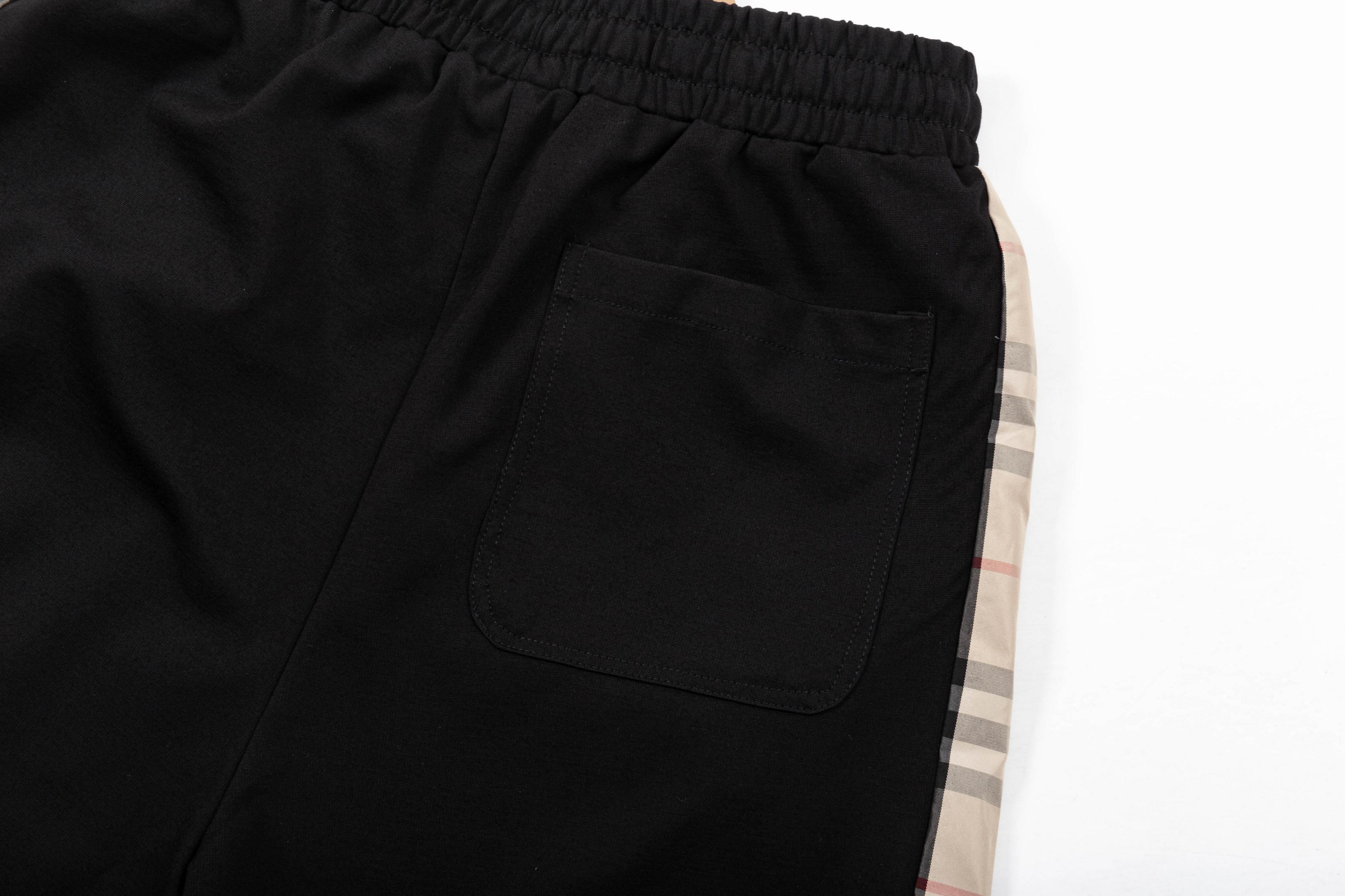 【BURBERRY  公式旗艦店】バーバリー  ショートパンツご好評に付き再入荷！250226-BRAND OFF
