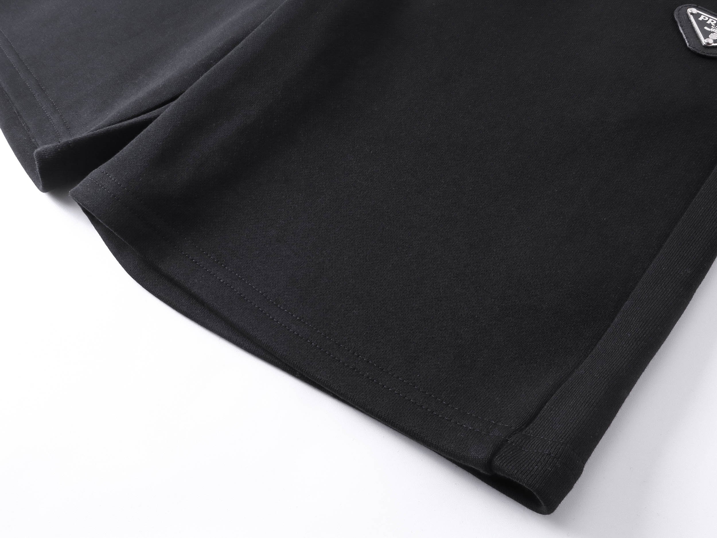 【PRADA  公式旗艦店】プラダ  ショートパンツご好評に付き再入荷！250227-BRAND OFF