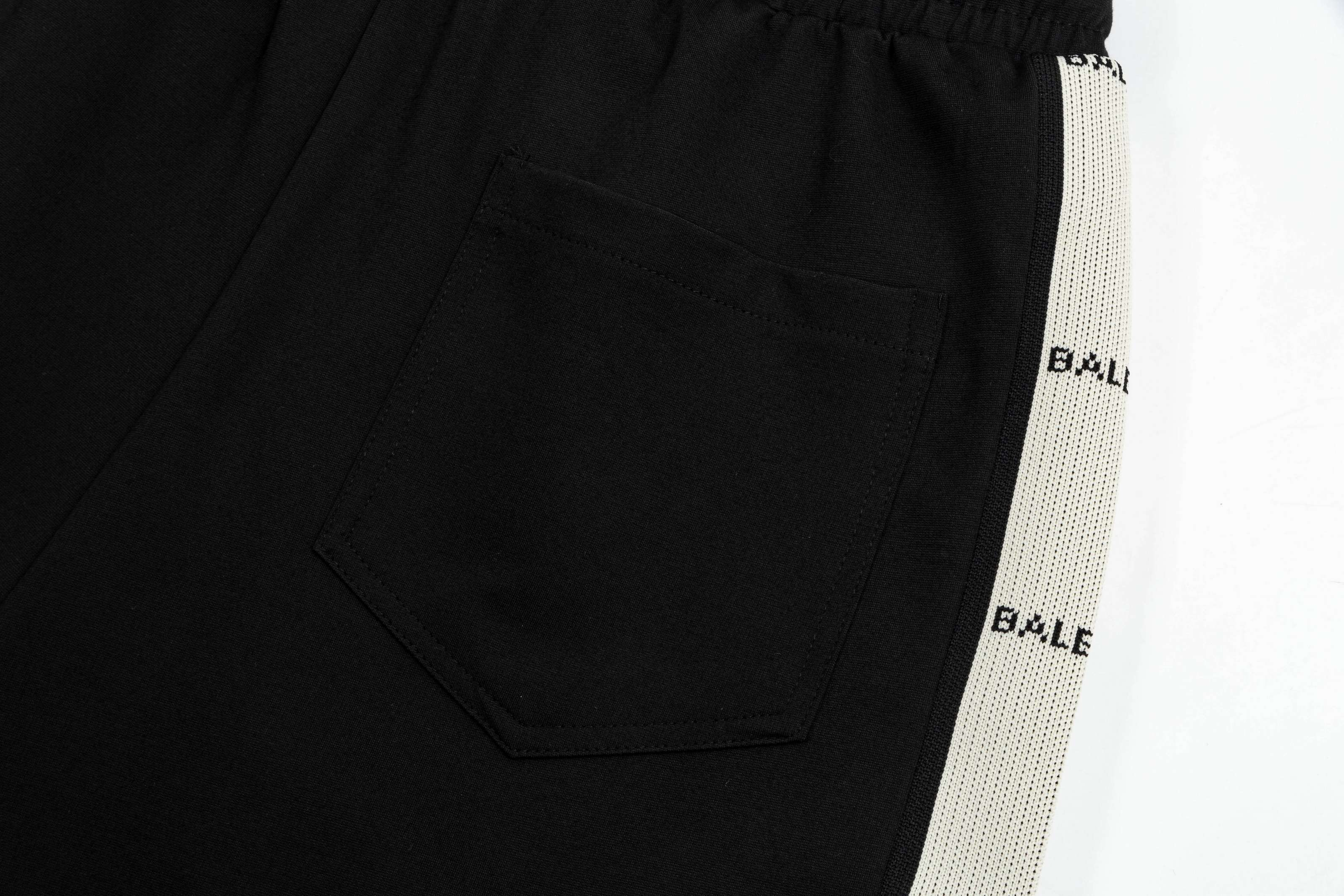【BALENCIAGA  公式旗艦店】バレンシアガ  ショートパンツご好評に付き再入荷！250227-BRAND OFF