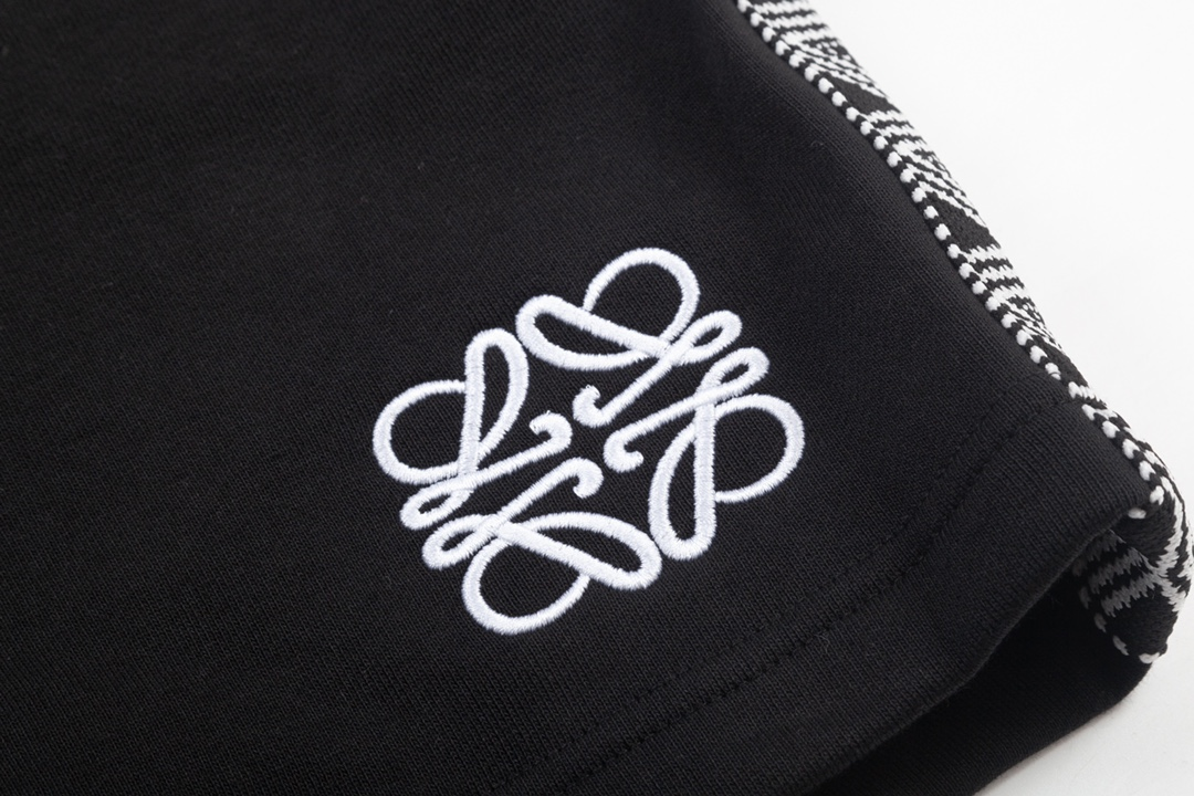 【LOEWE  公式旗艦店】ロエベ  ショートパンツご好評に付き再入荷！250227-BRAND OFF