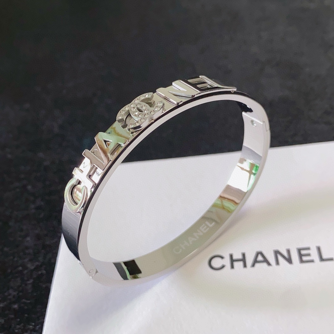 【CHANEL】  ブレスレット、ファッションシンプルなスタイル  250228-BRAND OFF