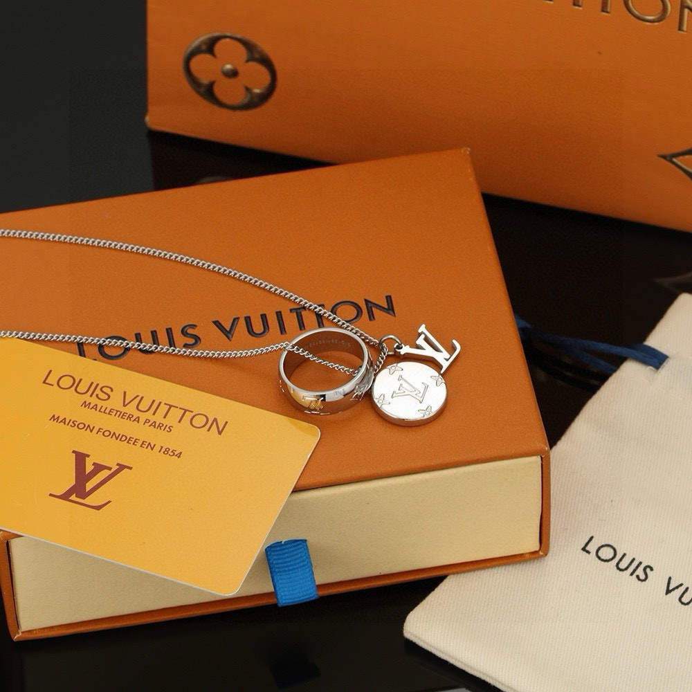 LV【LOUIS VUITTON】ネックレス、新しいネックレス万能シンプルファッションオーナメント  250301-BRAND OFF