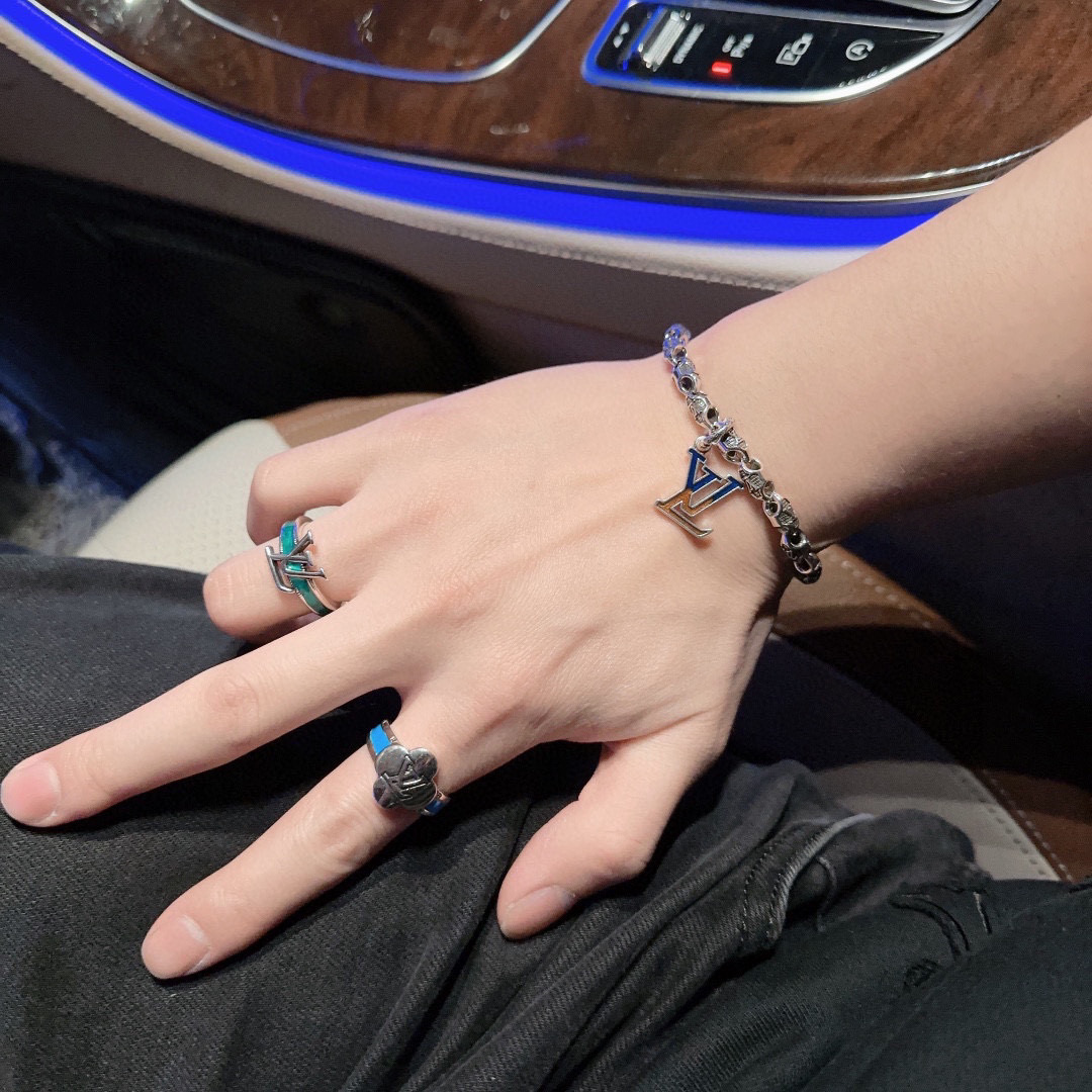 LV  LOUIS VUITTON（ルイヴィトン）チェーンブレスレット  250301-BRAND OFF