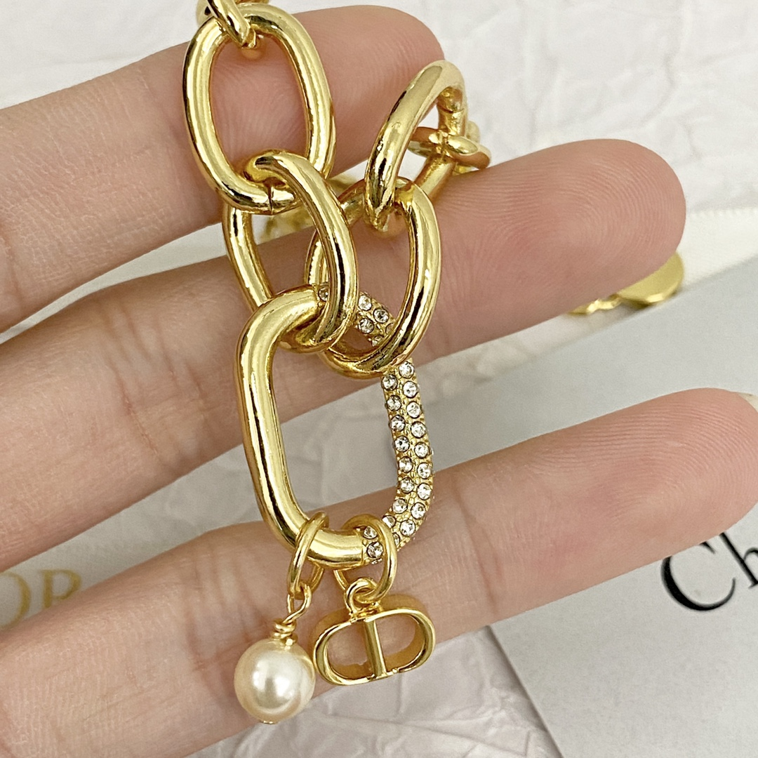 【DIOR】ブレスレット、ファッションシンプルなスタイル  250301-BRAND OFF