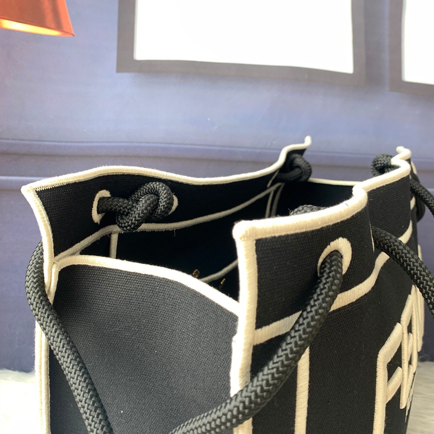 FENDI（フェンディ） ショルダーバッグ 36X13X27CM-BRAND OFF