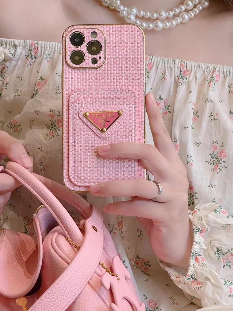【AT25】プラダ PRADA ❤️ スマホ ショルダー ケース ストラップ おしゃれ ❤️ ハイブランド ❤️ ブランド ❤️ スマホケース ❤️ iphone ケース ❤️ 携帯 ケース ❤️ iphone17 ケース ❤️ スマホカバー ❤️ スマホケース おしゃれ ❤️
