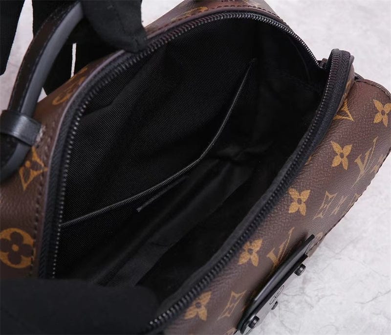 Louis Vuittonルイ・ヴィトン S LOCK メッセンジャーバッグM45806-BRAND OFF