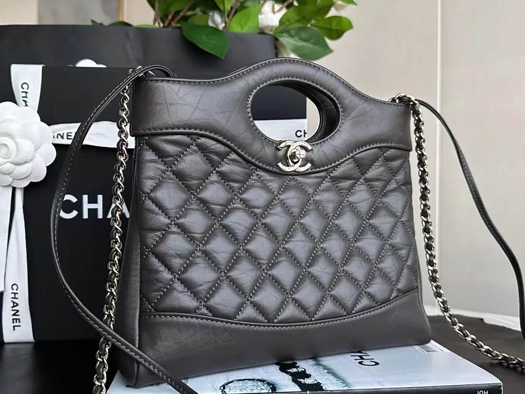 ★人気沸騰【 CHANEL 】CHANEL 31 ミニ ショッピング バッグ-BRAND OFF