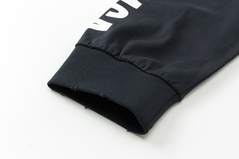 【BALENCIAGA】バレンシアガ 長袖 男女兼用、ご好評に付き再入荷！-BRAND OFF