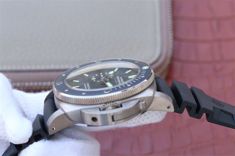 パネライルミノール１９５０ サブマーシブル アマグネティック３デイズ チタニオ PAM00389-BRAND OFF