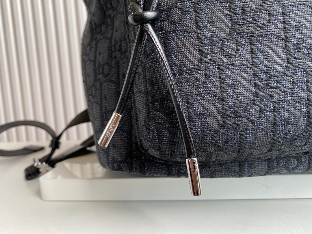 Christian Dior 【ディオール】バックパック30x40x15cm-BRAND OFF