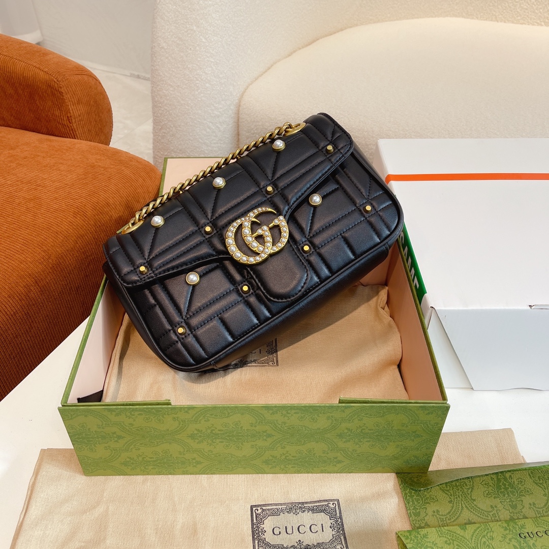 GUCCI（グッチ）Marmont ショルダーバッグ-BRAND OFF