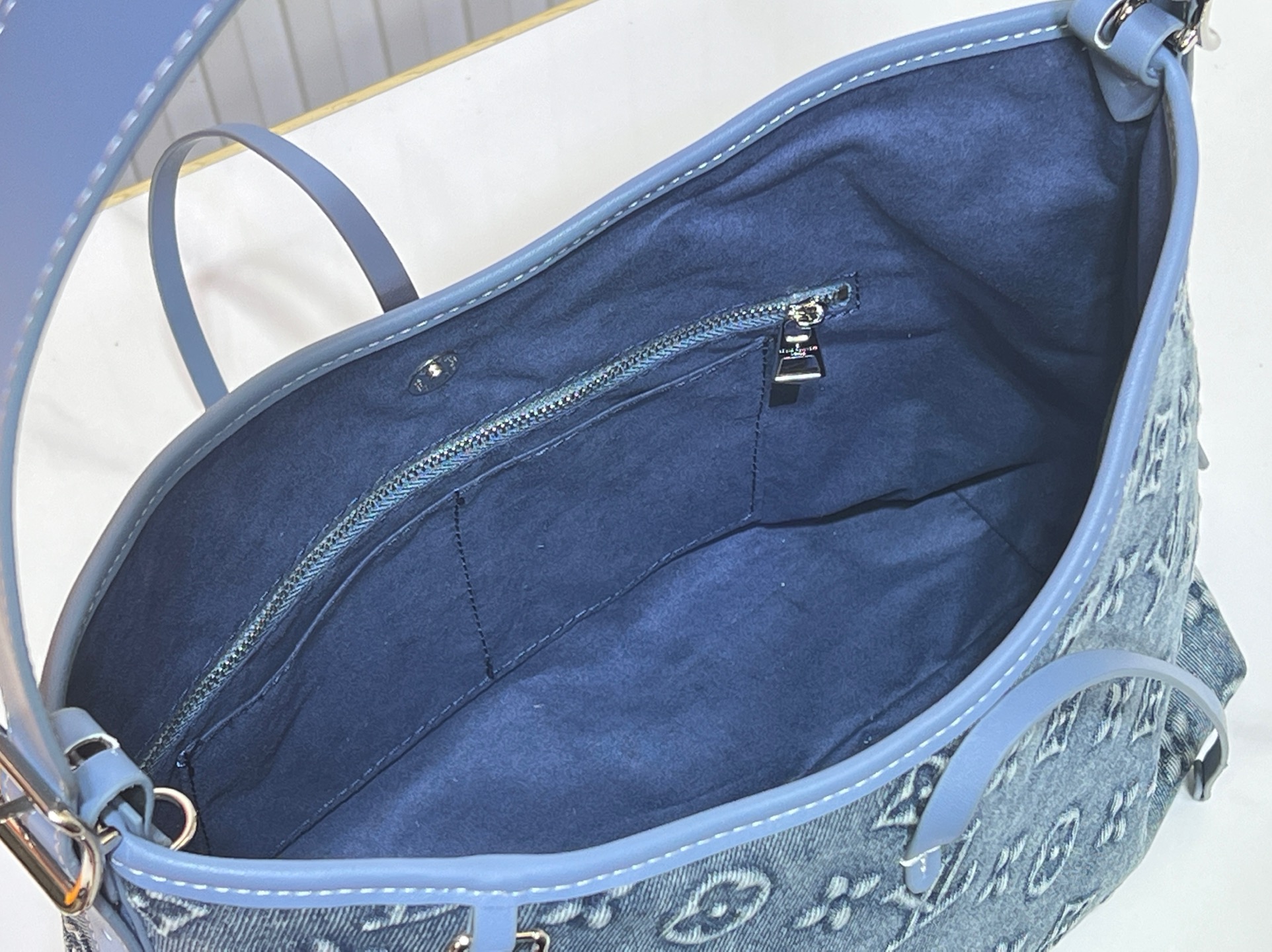 LOUIS VUITTON ルイヴィトン CarryAll デニムバッグ-BRAND OFF