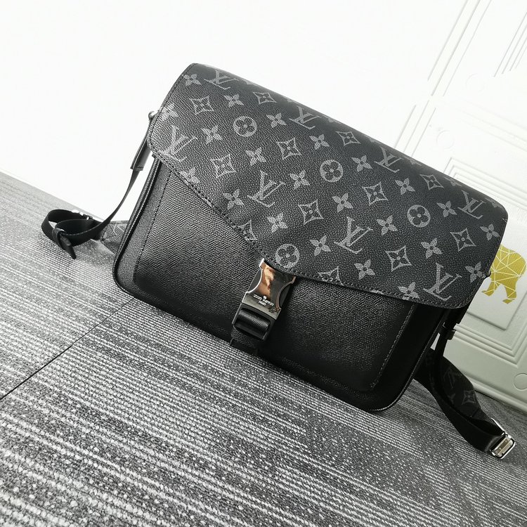 LouisVuitton ルイヴィトン ショルダーバッグ & クロスボディバッグ M30746-BRAND OFF