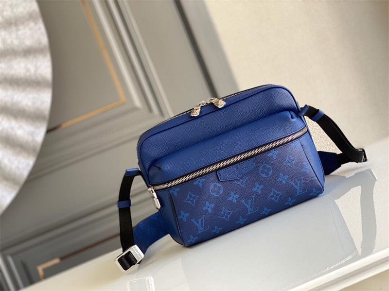 LOUIS VUITTON アウトドア・メッセンジャー PM M30242-BRAND OFF