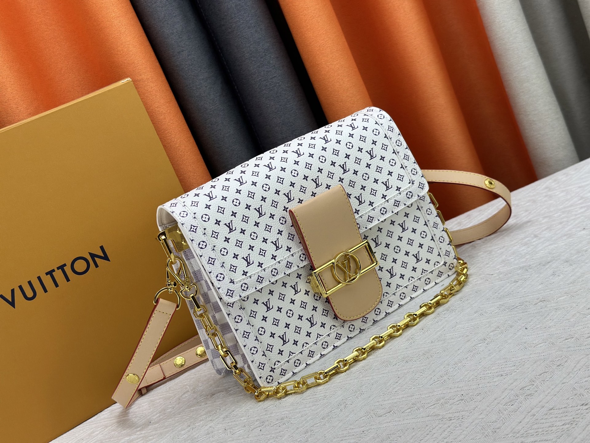 LOUIS VUITTON ルイヴィトン Dauphine Soft GM ショルダーバッグ M13255-BRAND OFF