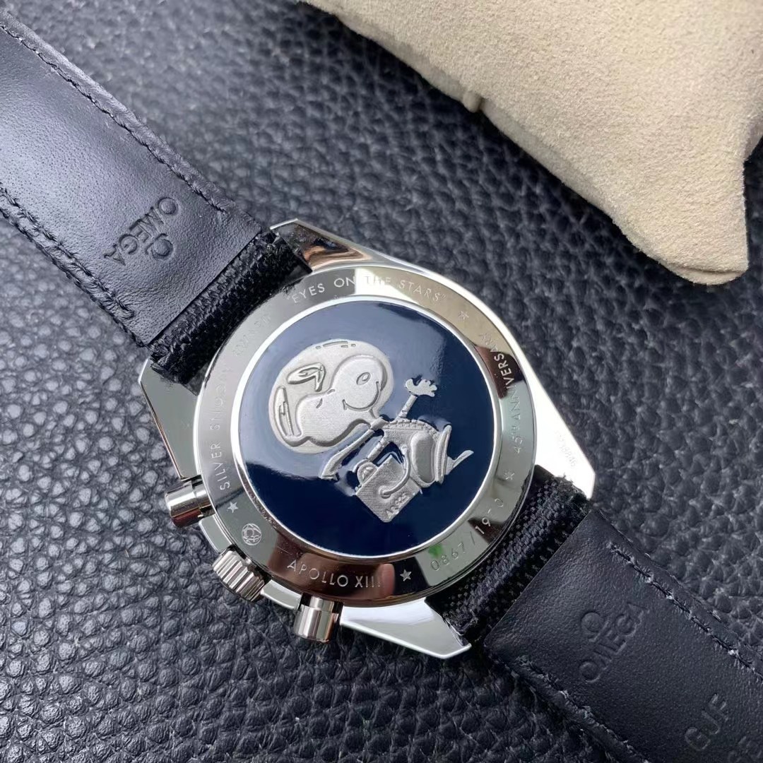 Omega Speedmaster Moonwatch Silver Snoopy Anniversary Edition 311.32.42.30.04.003-BRAND OFF