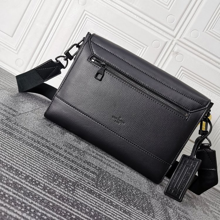 LouisVuitton ルイヴィトン メッセンジャー M57080 AEROGRAM-BRAND OFF