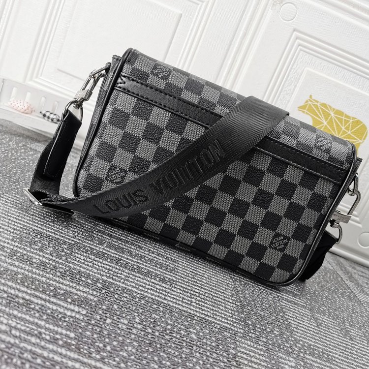 Louis Vuitton （ルイヴィトン） メッセンジャーバッグ 23.5x14x5cm-BRAND OFF