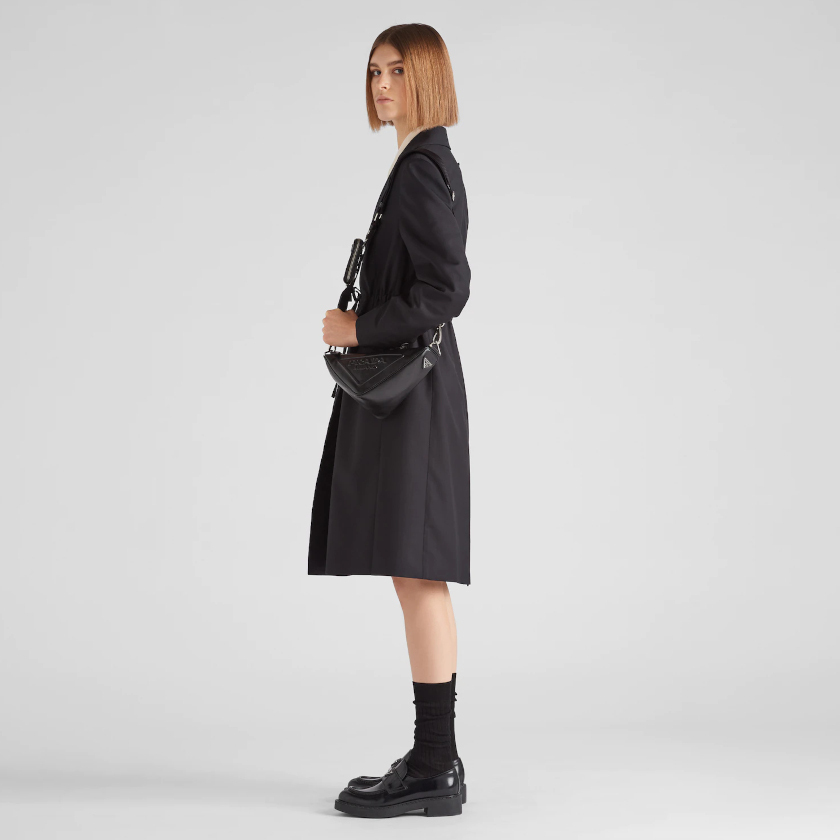 累積売上第１位☆新作☆ プラダ PRADA トライアングル レザーショルダーバッグ-BRAND OFF
