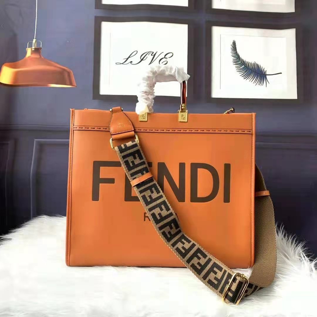 FENDI（フェンディ） ハンドバッグ41X29.5X16CM-BRAND OFF