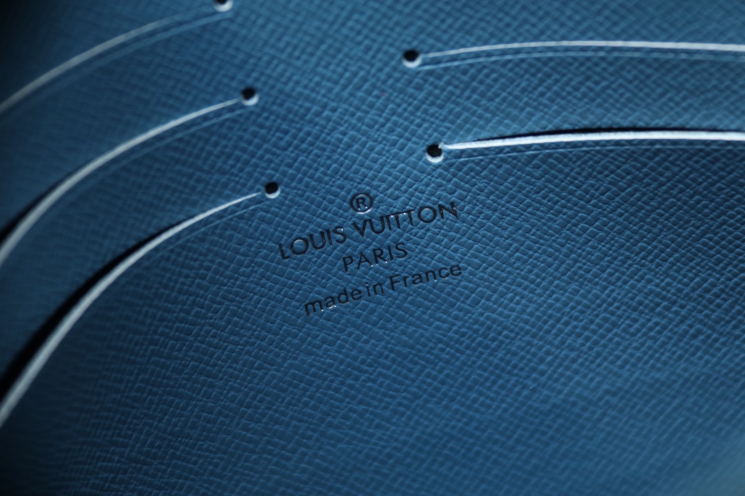 LOUIS VUITTON（ルイヴィトン）POCHETTE VOYAGE クラッチバッグ M61692-BRAND OFF