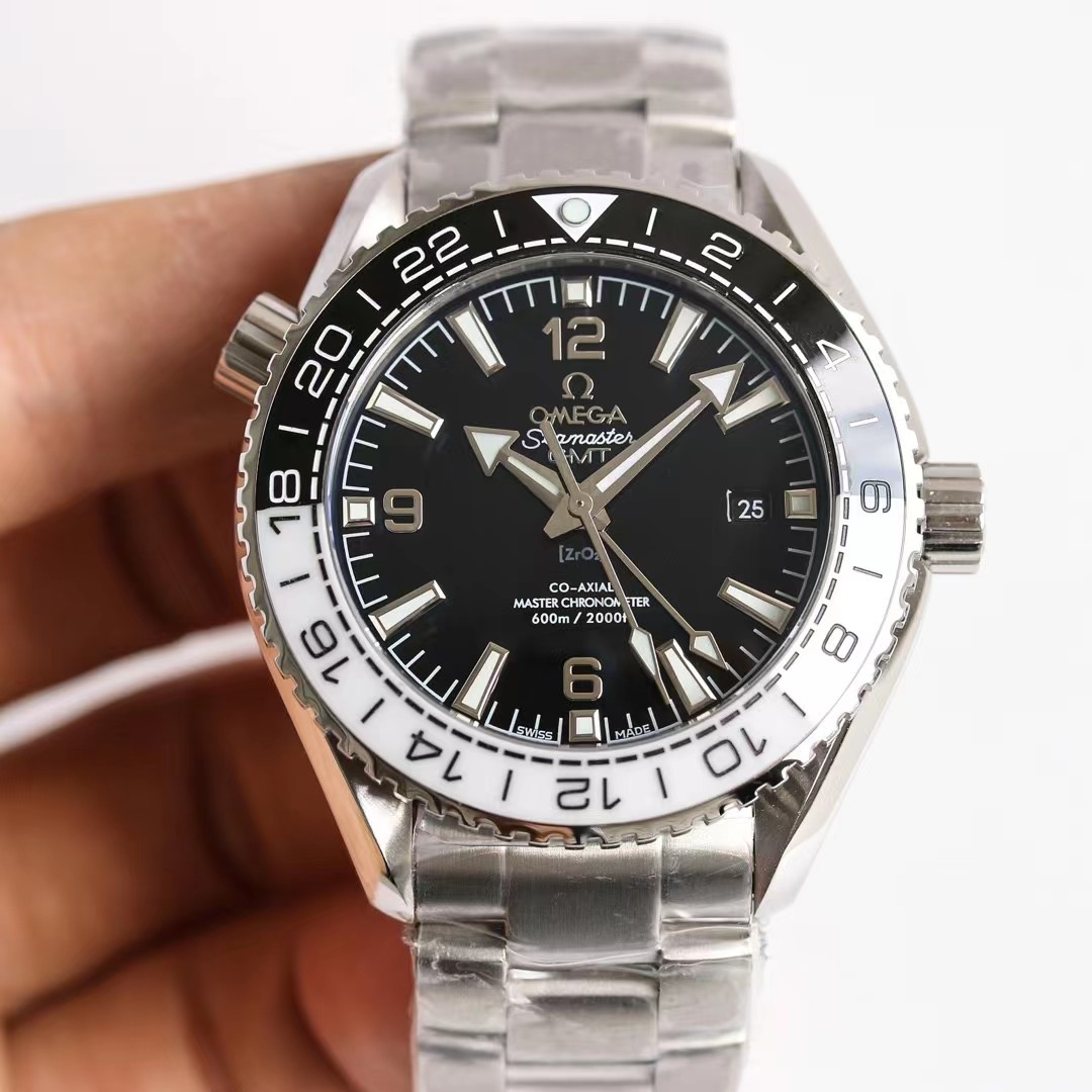 Omega Seamaster Planet Ocean Co-Axial Master Chronometer GMT 215.30.44.22.01.001-BRAND OFF