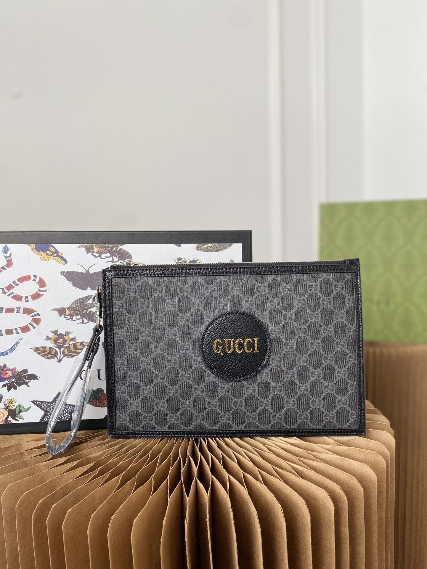 GUCCI（グッチ）クラッチバッグ 29*20cm-BRAND OFF