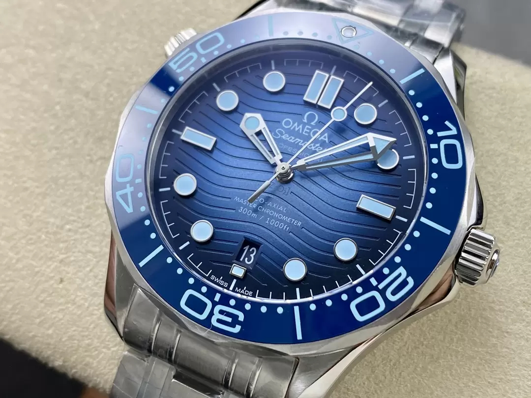 オメガシーマスター ダイバー300M コーアクシャル マスター クロノメーター 210.30.42.20.03.003-BRAND OFF