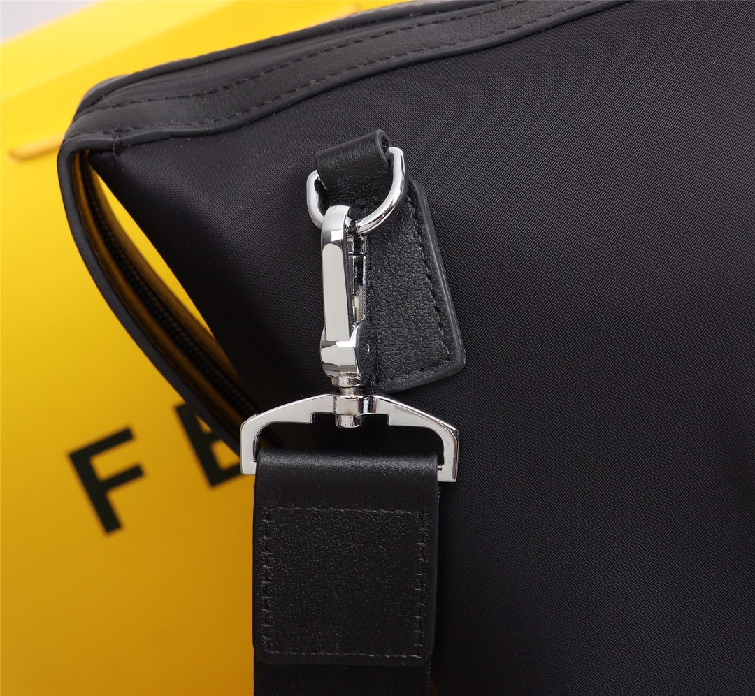 【FENDI公式 旗艦店】 フェンディ ハンドバッグ 当日出荷 好評に付き再入荷！50*31*16CM-BRAND OFF