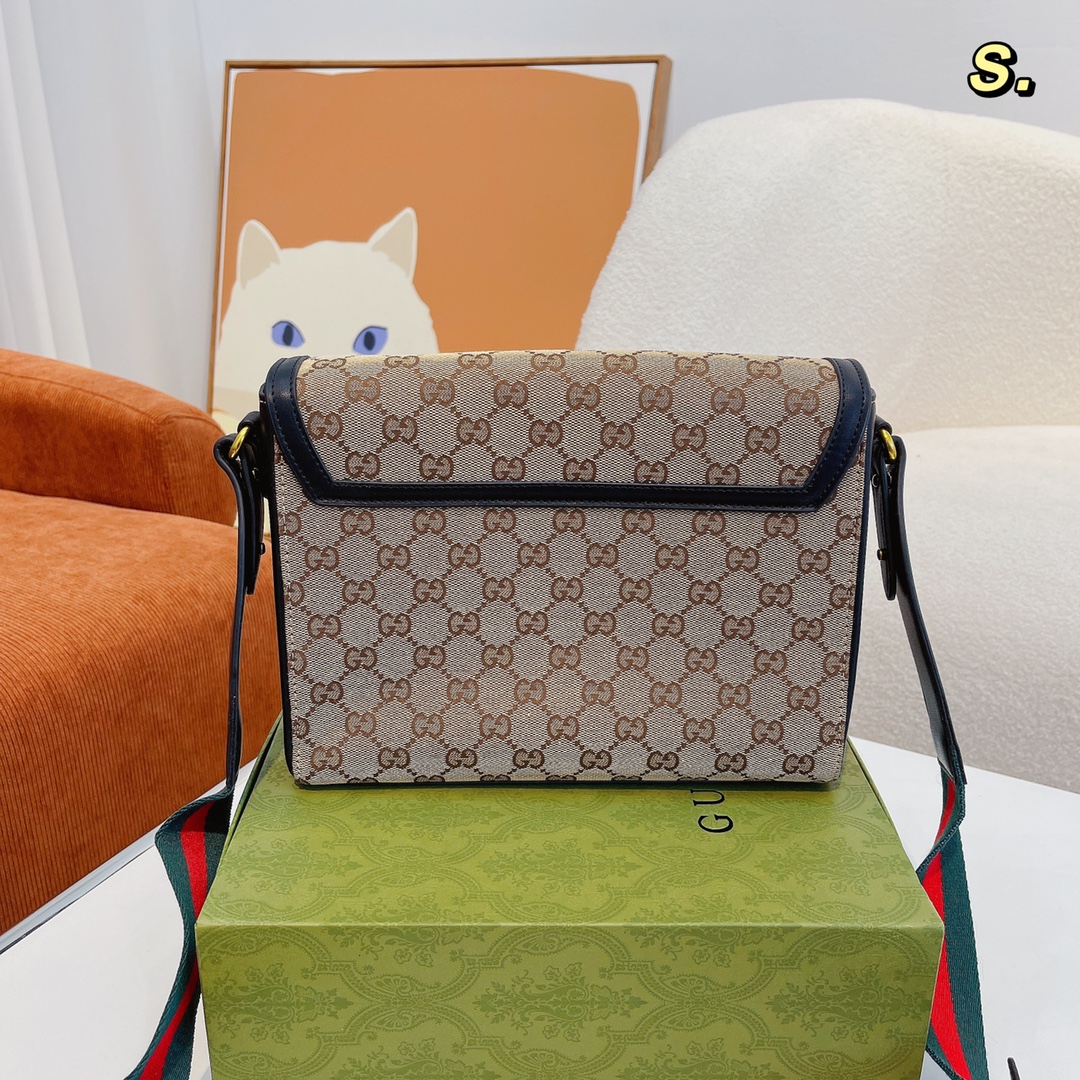 GUCCI（グッチ）メッセンジャーバッグ 26*8*19cm-BRAND OFF