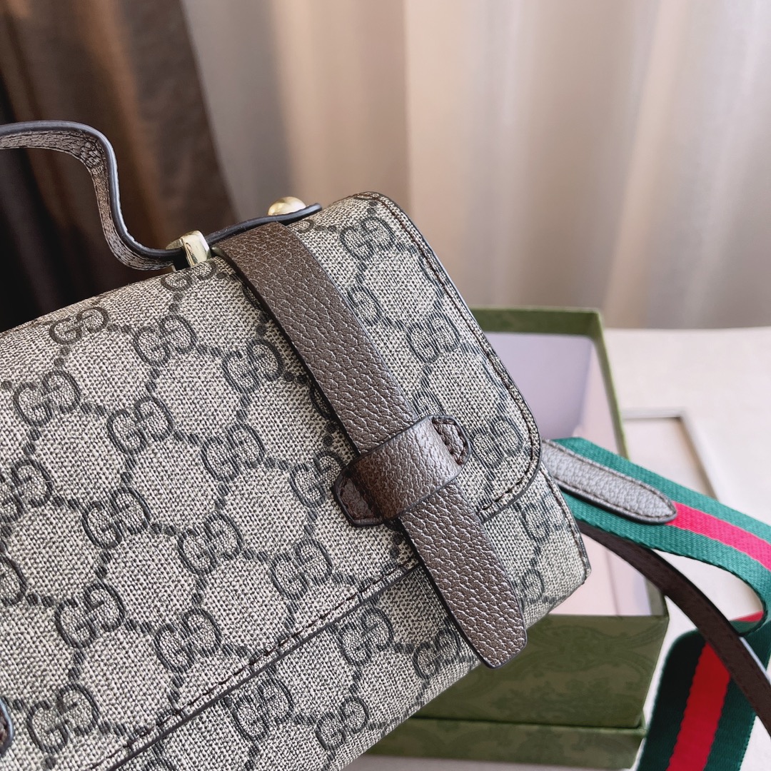 GUCCI メッセンジャーバッグ-BRAND OFF