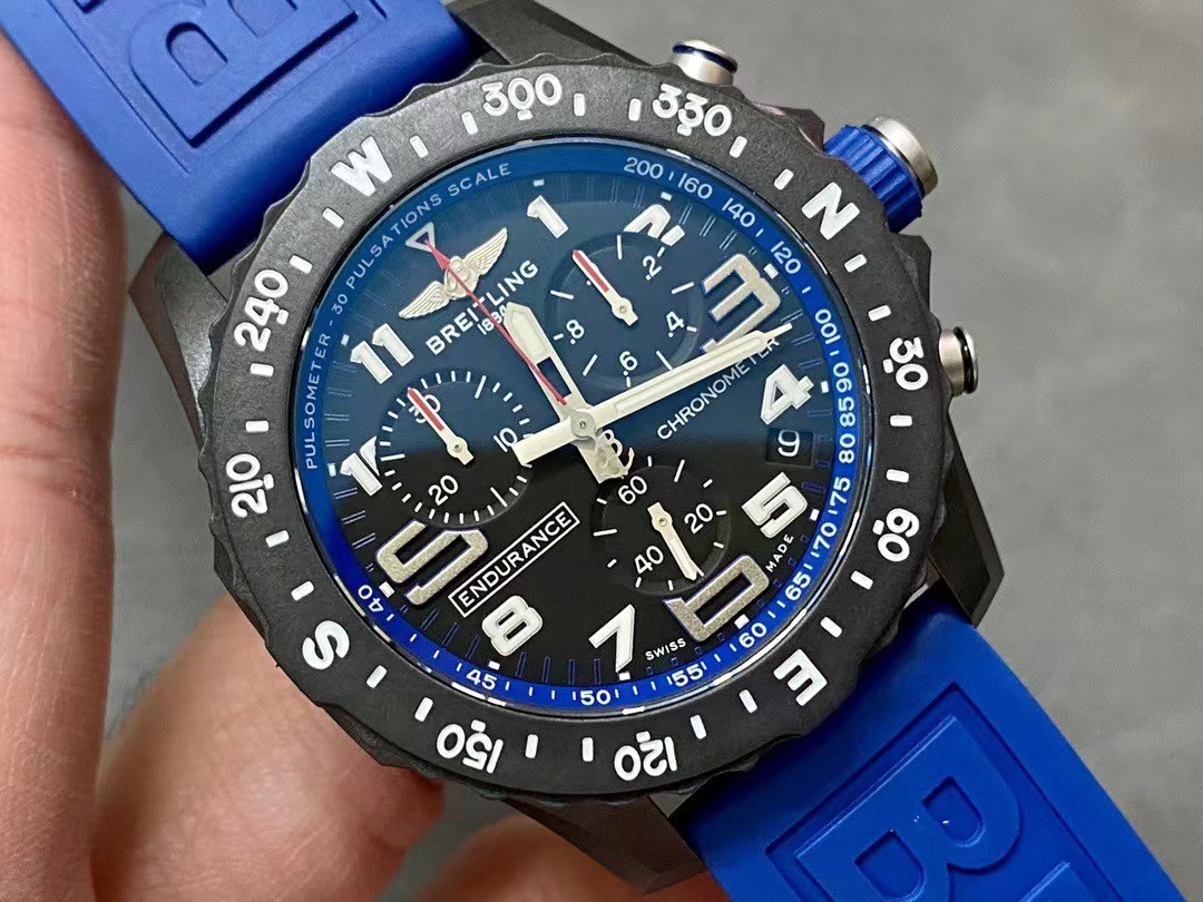 Breitling Endurance Pro X82310D51B1S1-BRAND OFF