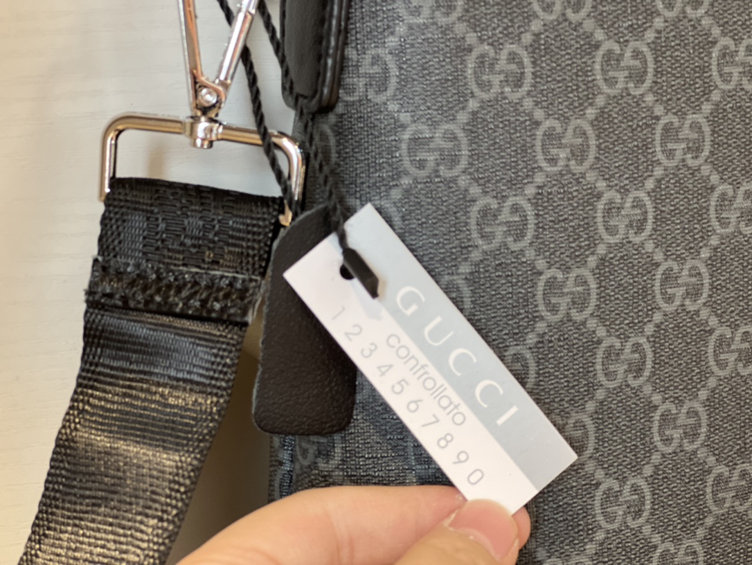 GUCCI 〔グッチ 〕ハンドバッグ-BRAND OFF