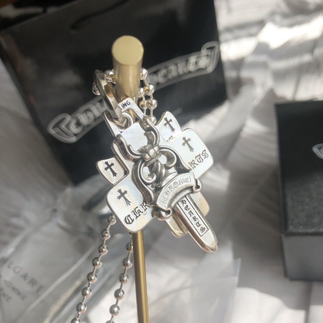 Chrome Hearts（クロムハーツ）3段ソードとホーリーソードサンスクリットペンダントネックレス-BRAND OFF