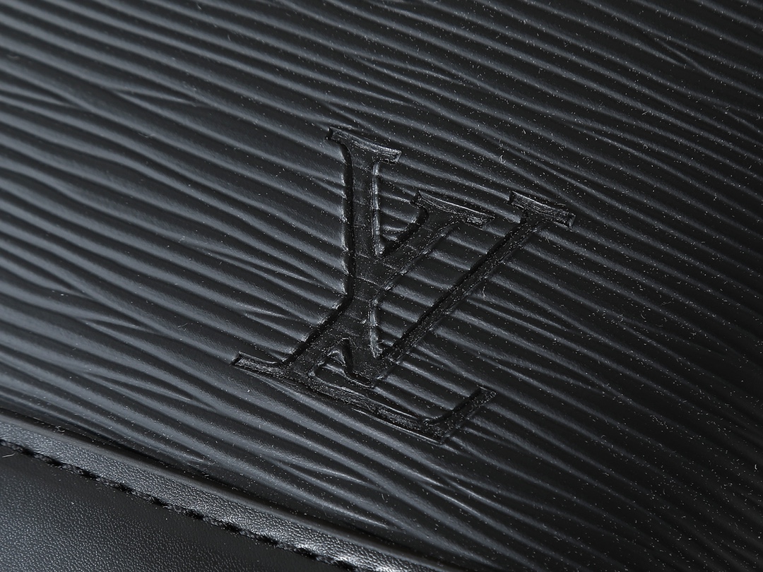 LOUIS VUITTON（ルイヴィトン）Alma BB クロスボディバッグ-BRAND OFF