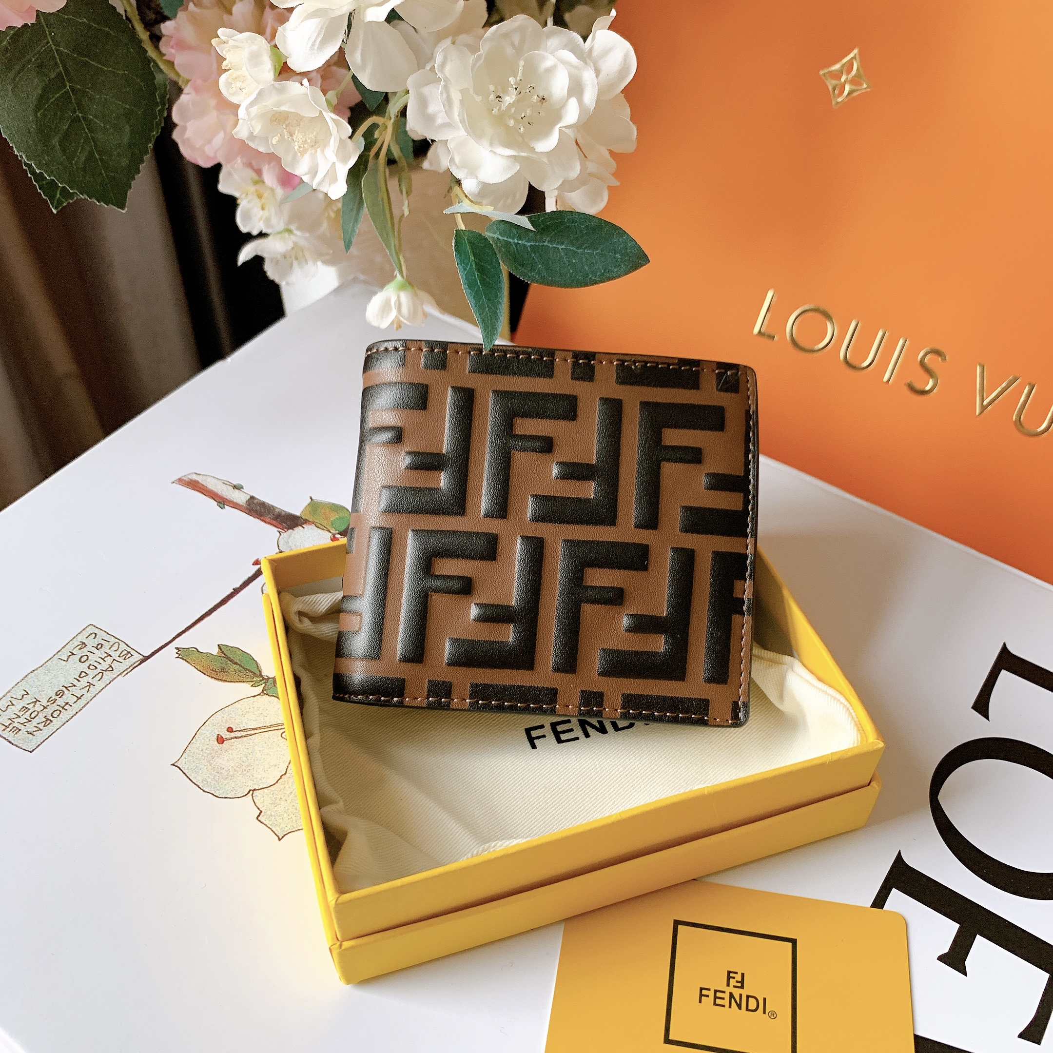 FENDI （フェンディ） 財布 10X9X1CM-BRAND OFF