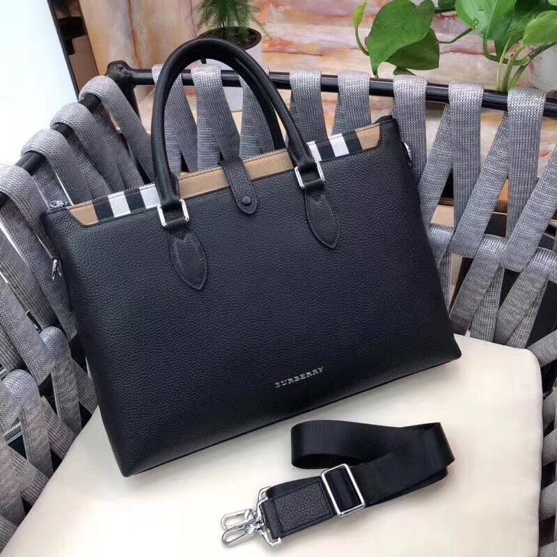 【BURBERRY 公式旗艦店】バーバリー ハンドバッグ 当日出荷 好評に付き再入荷！38*29*6CM-BRAND OFF