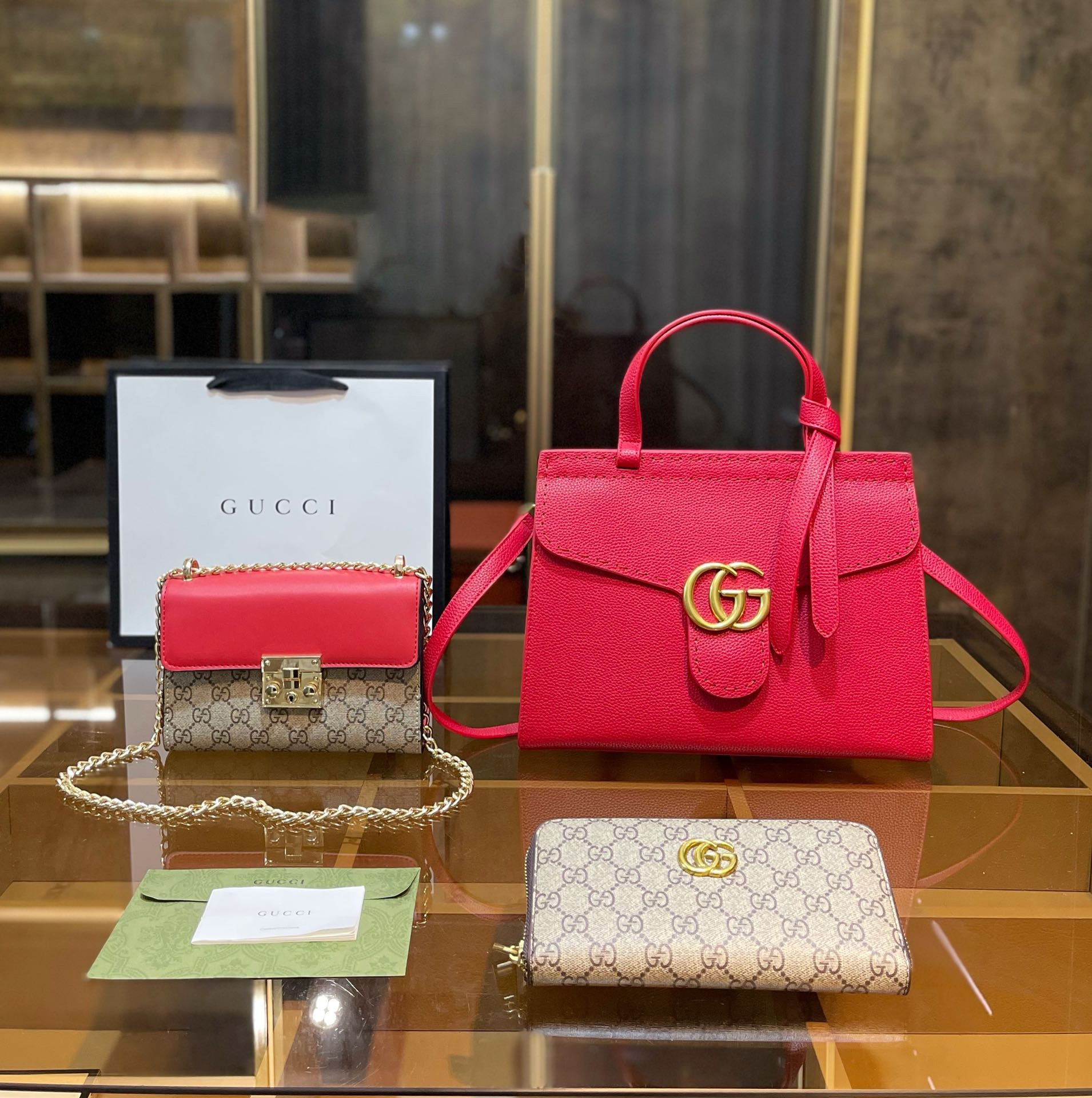 売切必至★〔オフィディア〕GUCCI3点セット お得-BRAND OFF