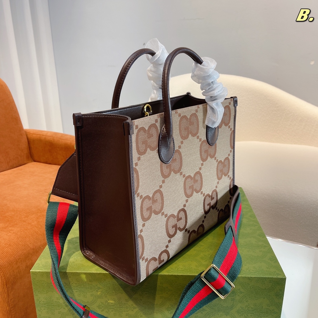 GUCCI（グッチ） ショルダーバッグ 31cm*14cm*26cm-BRAND OFF