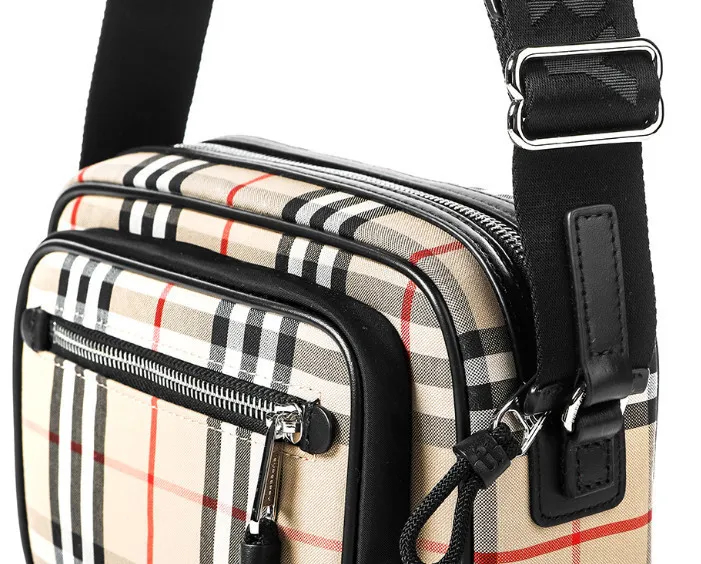 ♦BURBERRY♦ショルダーバッグ☆正規品-BRAND OFF