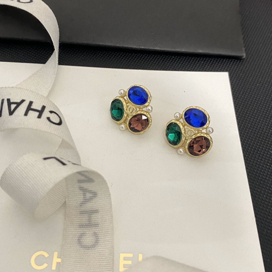【CHANEL 】 シャネル   ファッションスタイルのイヤリング-BRAND OFF