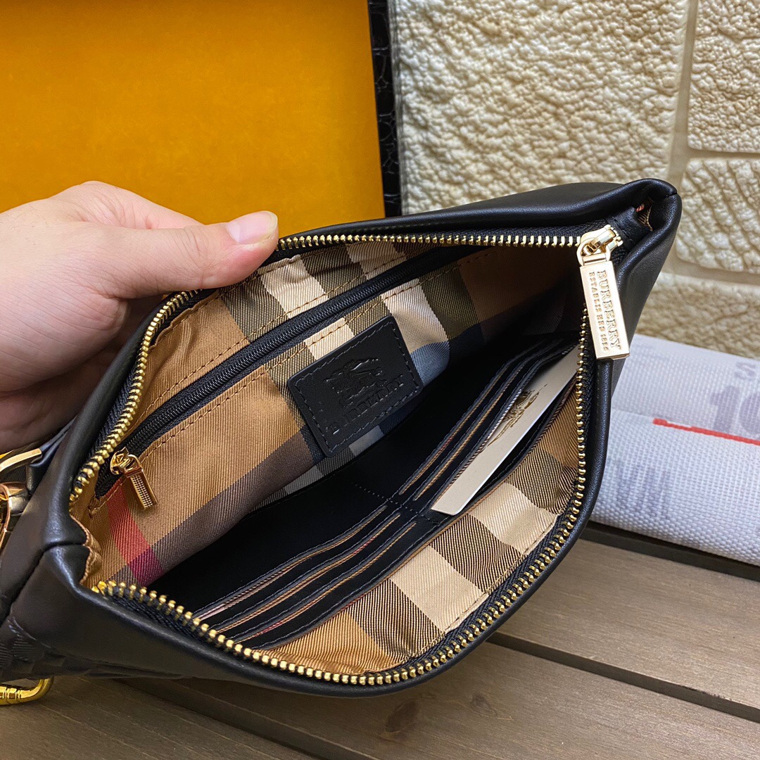 BURBERRY （バーバリー） クラッチバッグ 29X18X3CM-BRAND OFF