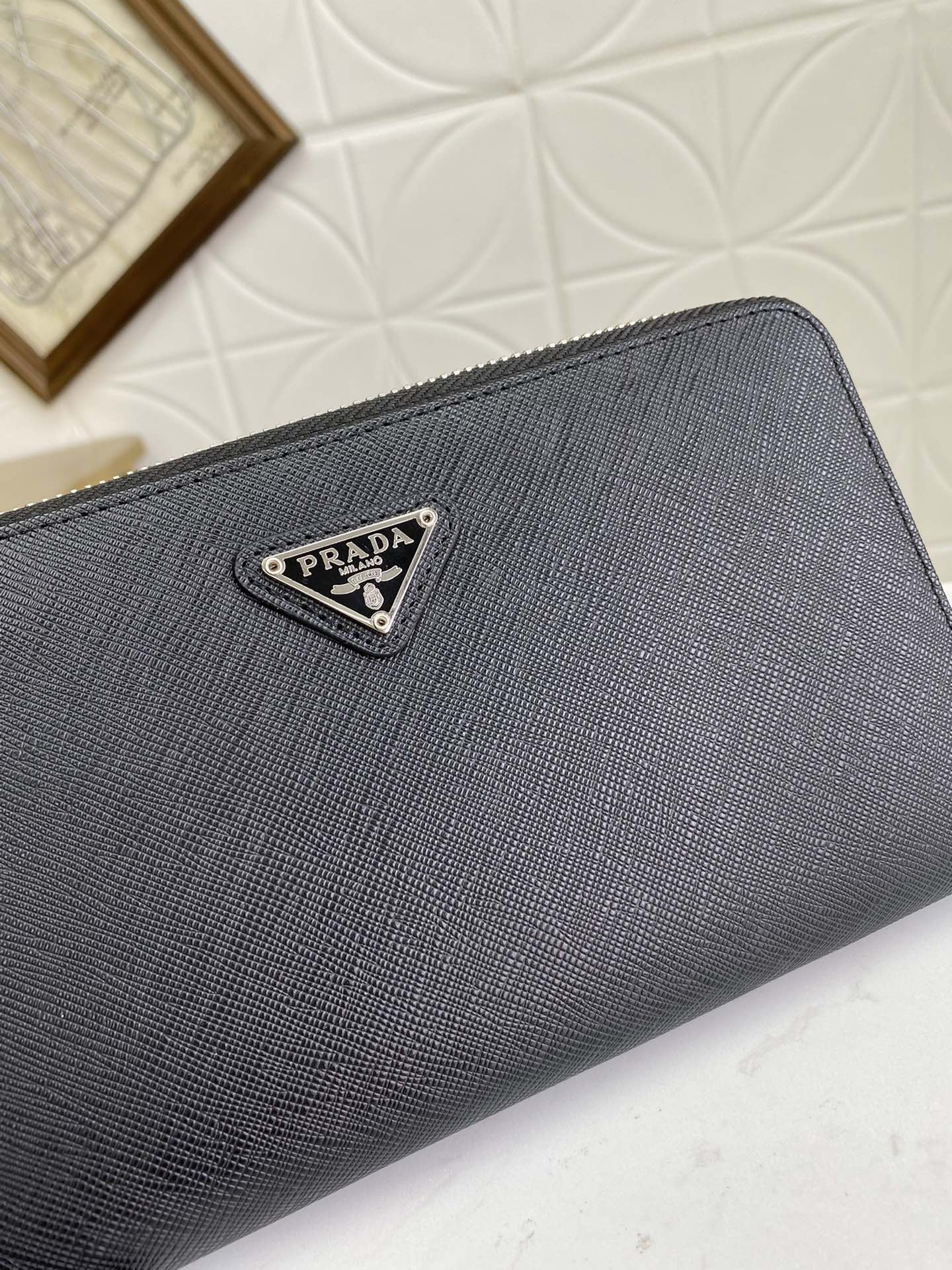 PRADA（プラダ） 財布 21x12cm
