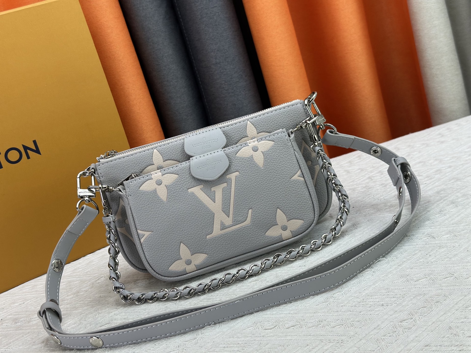 LOUIS VUITTON ルイヴィトン 3点セットのバッグ-BRAND OFF
