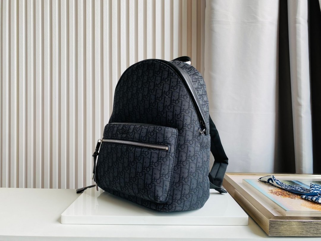 Christian Dior 【ディオール】バックパック30x40x15cm-BRAND OFF